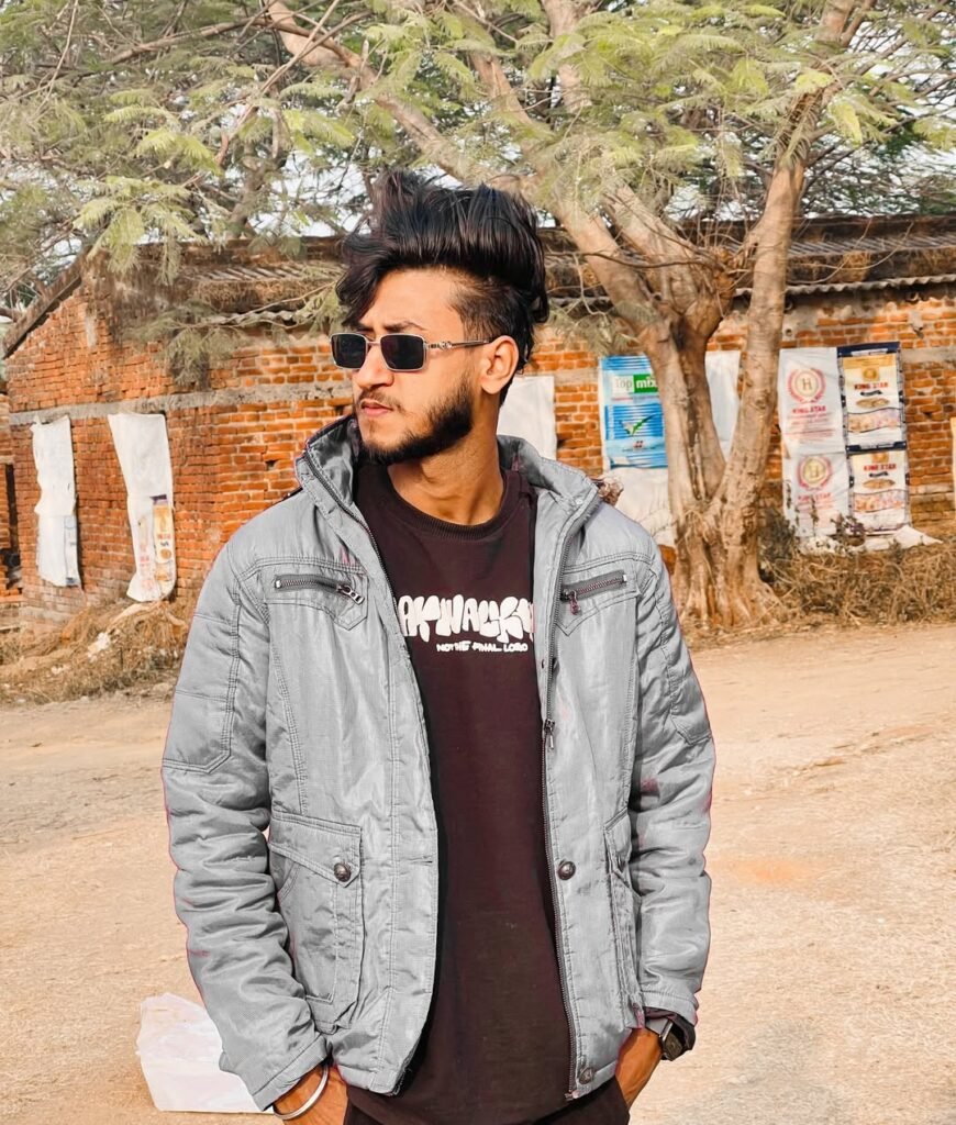 Aaryan kelvin Look